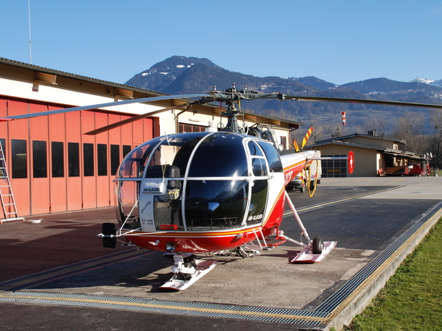 HB-XCB