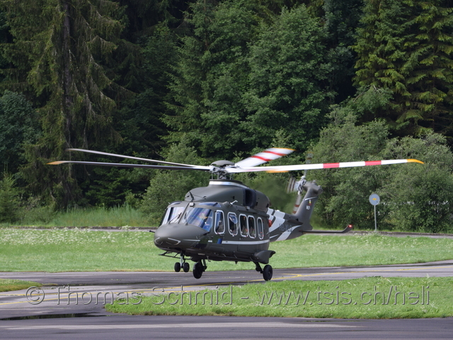 HB-XLQ