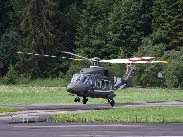 HB-XLQ